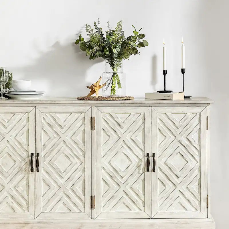 Buffet de rangement traditionnel patiné avec étagères réglables
