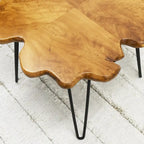 Table basse en bois massif (Live Edge) avec pieds épingle