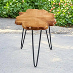 Table basse en bois massif (Live Edge) avec pieds épingle