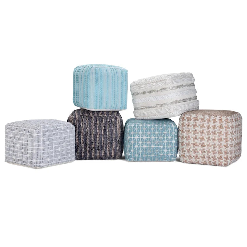 Poufs carrés WYNDENHALL Silva Boho en motif tissé à la main