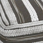 Poufs carrés WYNDENHALL Silva Boho en motif tissé à la main