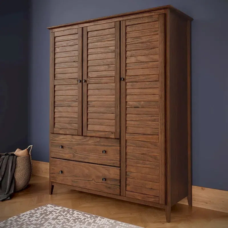 Armoire 3 portes en bois massif